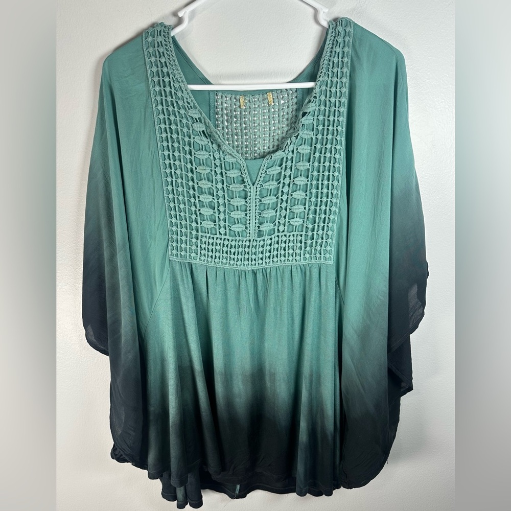 Chic Teal Women's Blouse with Crochet Detail